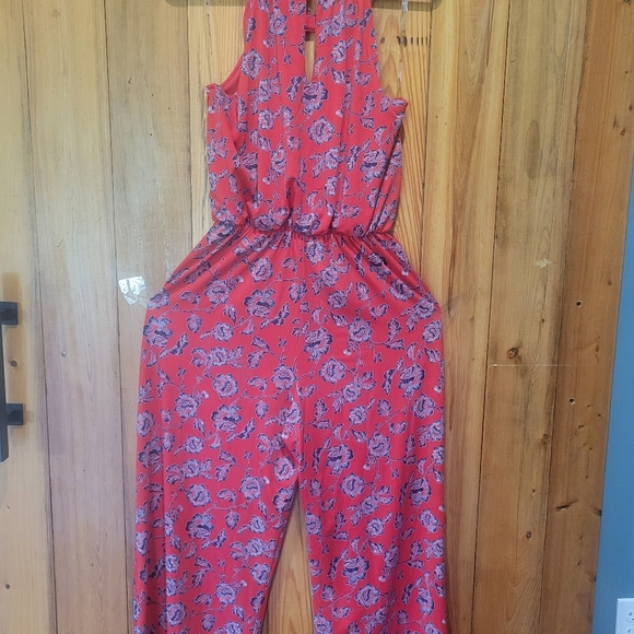 New Directions Red Cut Out Pleated Jumpsuit - Picture 3 of 15